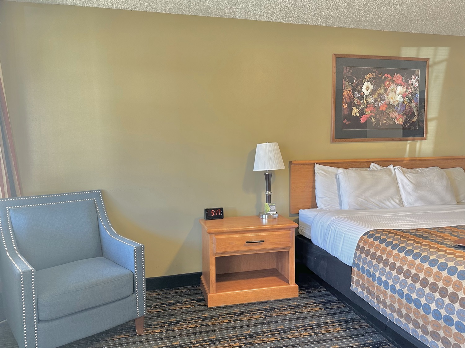 Top Reasons to Choose a Two Queen Beds Room for Your Stay in Eugene